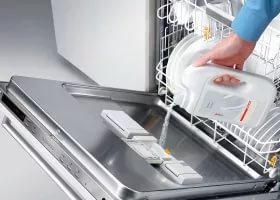 Не отмывает посуду посудомоечная машина Сименс